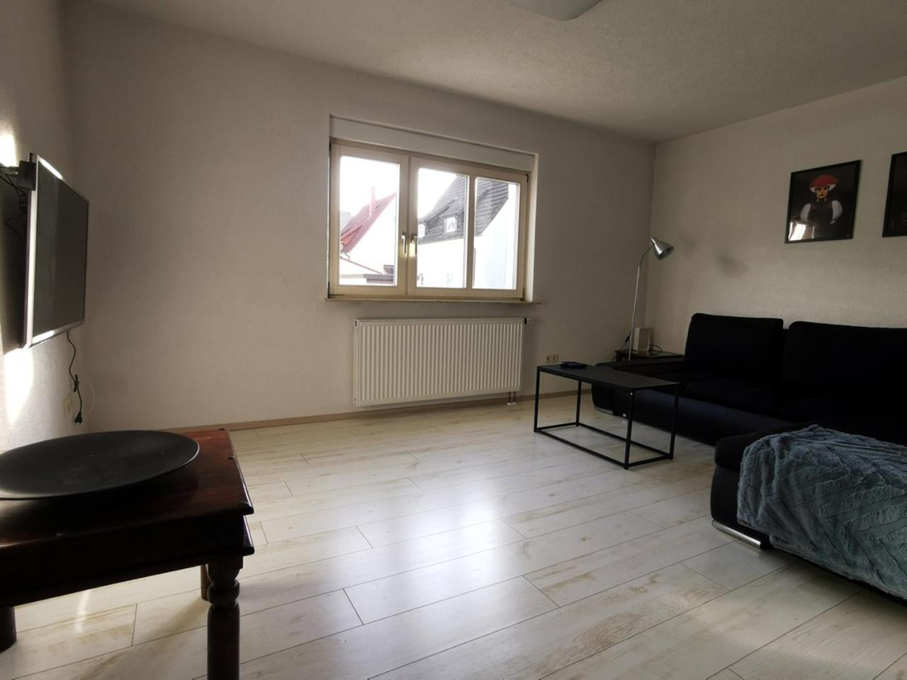 3 Zimmer Ferienwohnung Mit Eigenem Garten トロッシンゲン エクステリア 写真